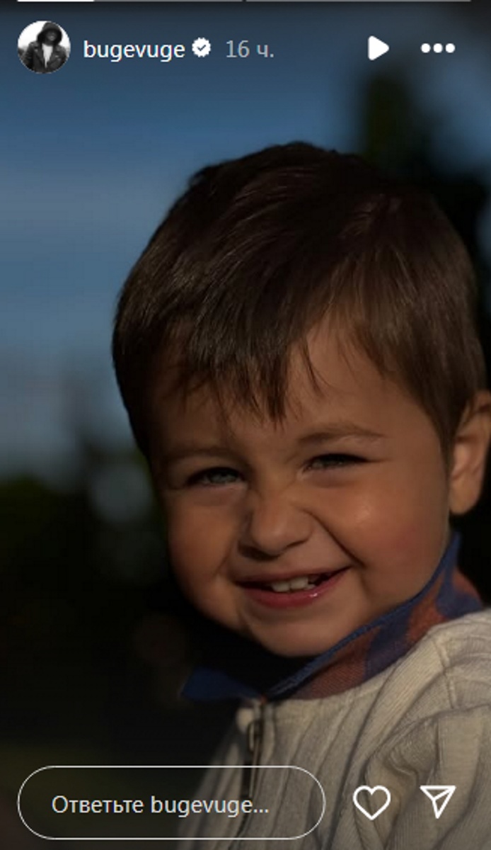 Павел Прилучный показал сына Микаэля. Фото: соцсети