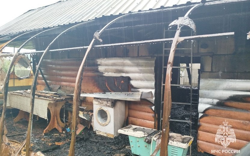    Баня сгорела в Удмуртии из-за нарушения при установке печи