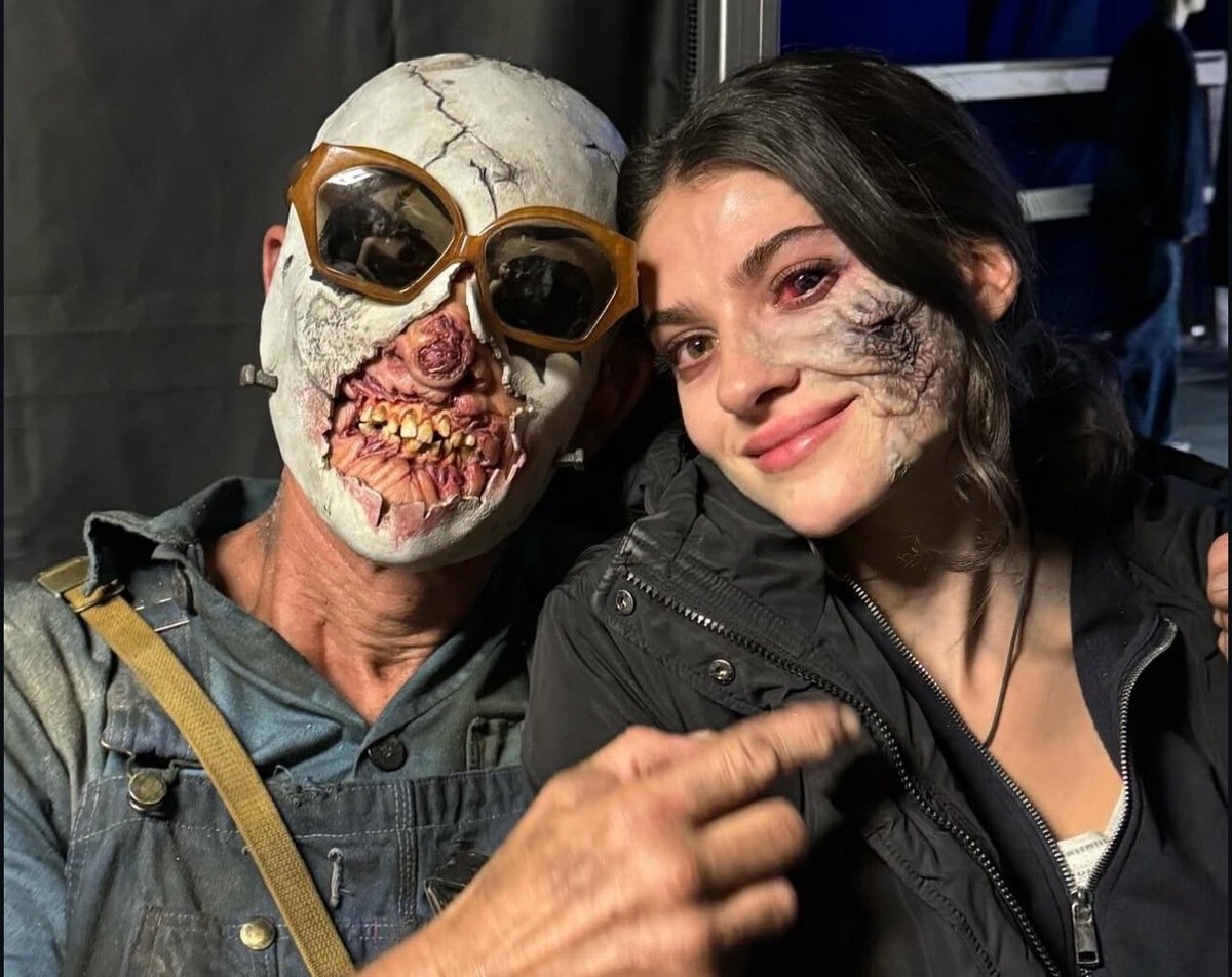 Грим. Фото со съемок «Дожить до рассвета»