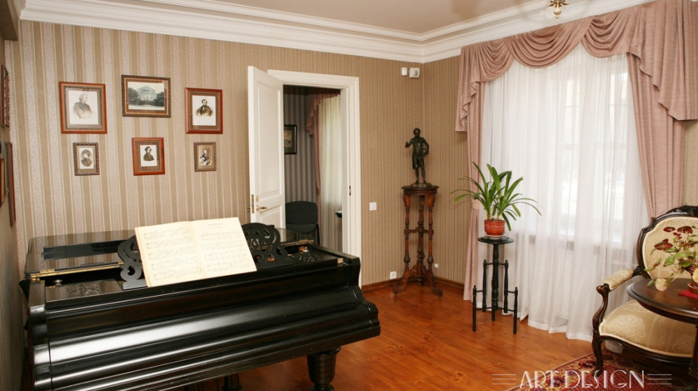    Воткинск: дом-музей Чайковского с поющими полами