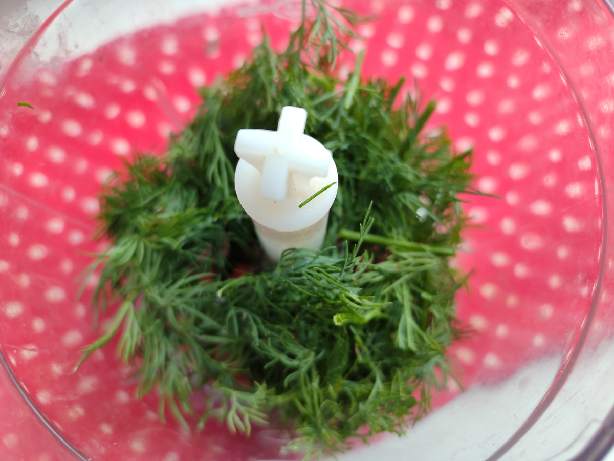 Можно даже ножом! 