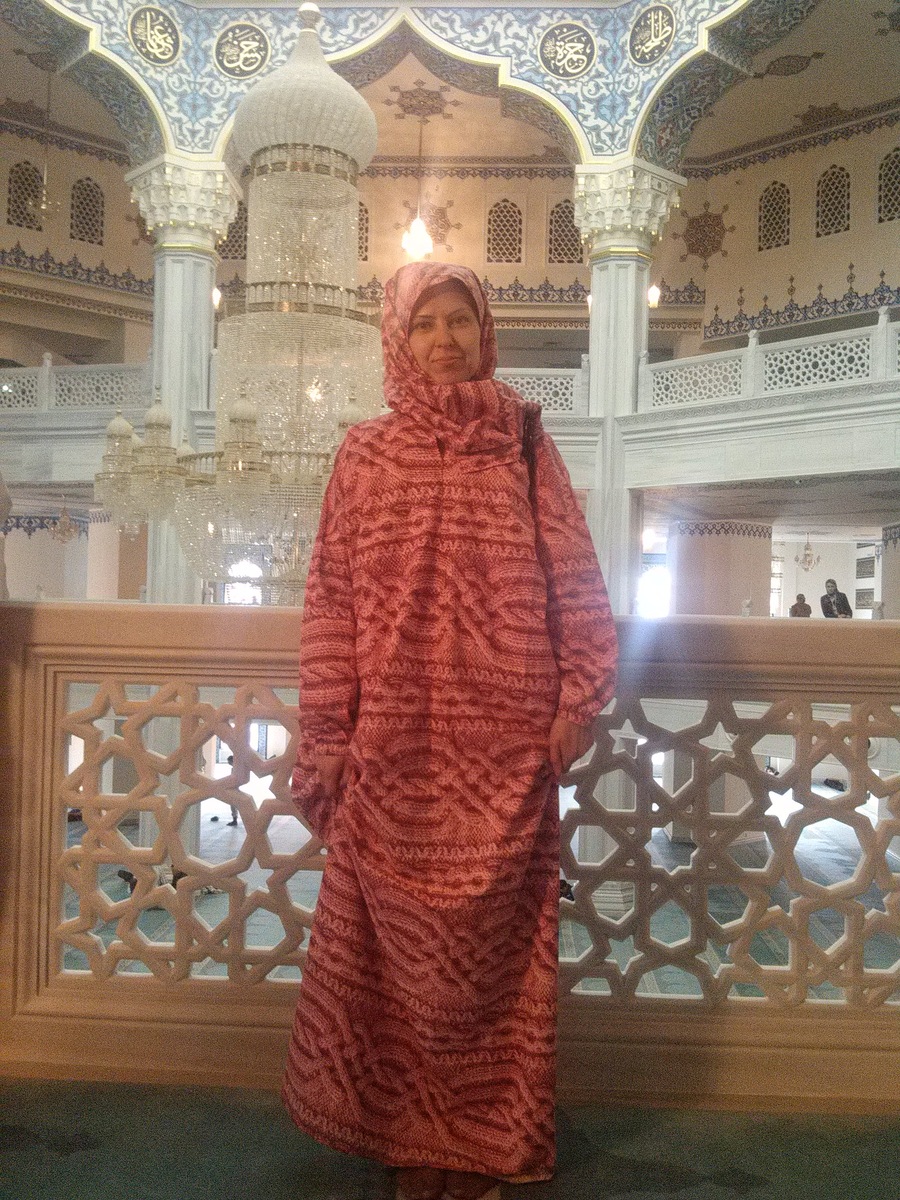 Владелица дворца!