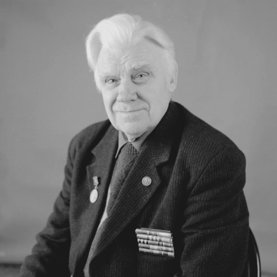 Константин Григорьевич Левыкин (1924-1925)