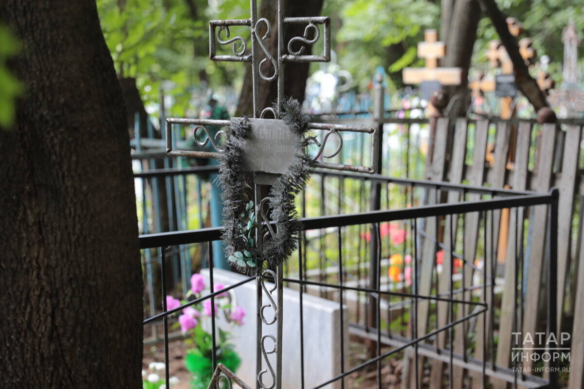 «Кто-то считает, что если не закрыть оградку, душа выйдет и будет где-то ходить-бродить. Мы вообще не верим, что душа может где-то ходить»Фото: © «Татар-информ»