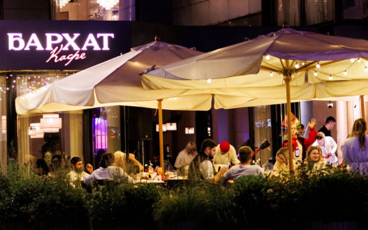    В Воронеже возле ресторана «Бархат» произошла поножовщина Фото из соцсетей ресторана