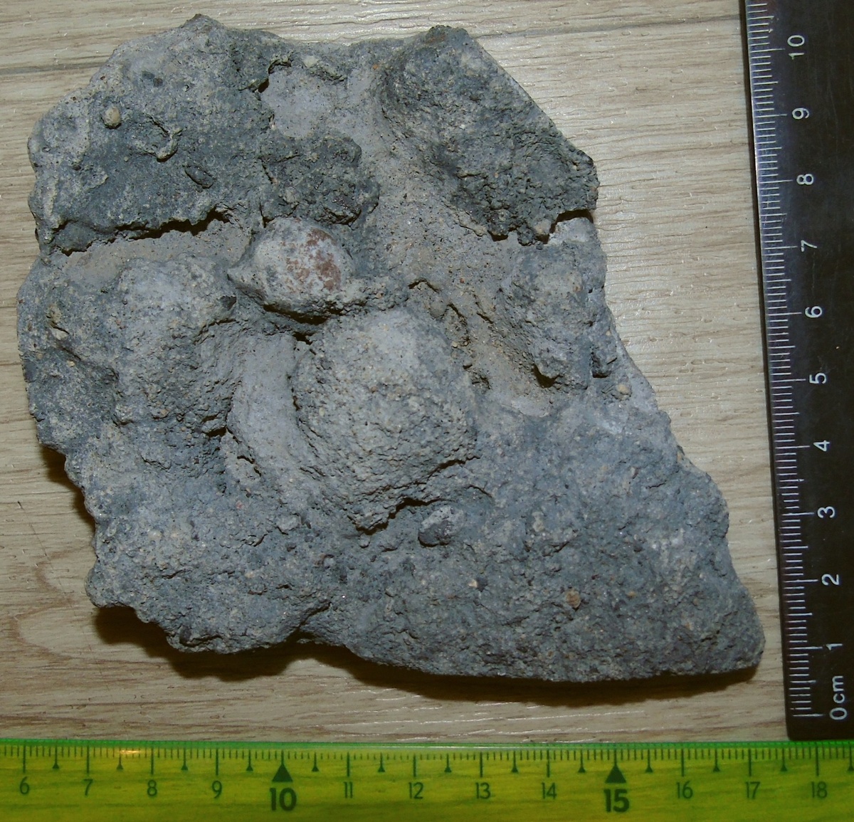 Барельефные знаки - механоглифы