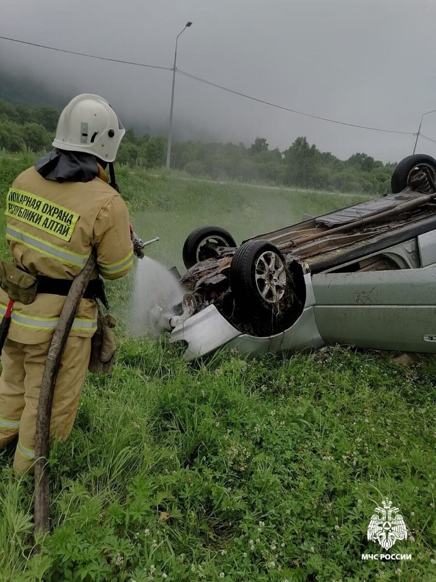    ДТП в Республике Алтай. Источник: t.me/mchs_04