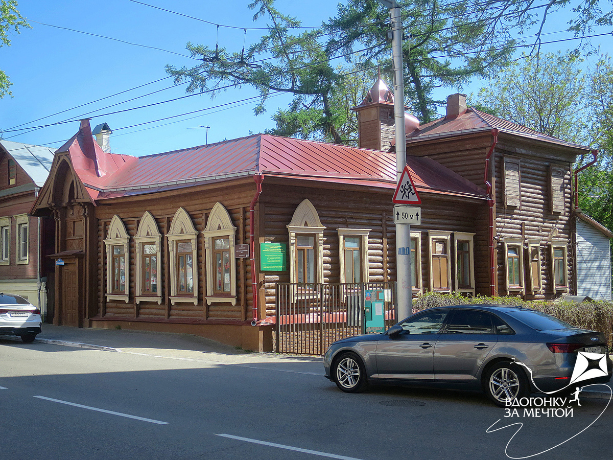 На улочках города / листаем фото