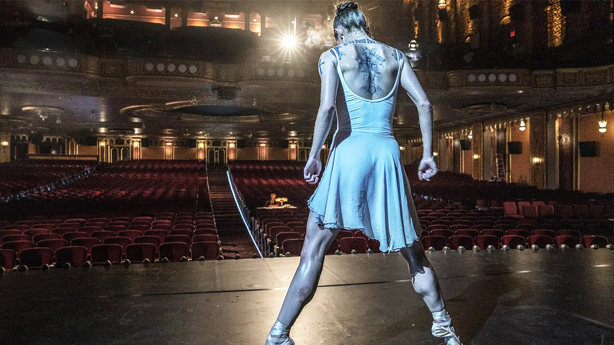 Спин-офф культовой франшизы «Джон Уик», действие которого происходит между третьей и четвёртой частью. 