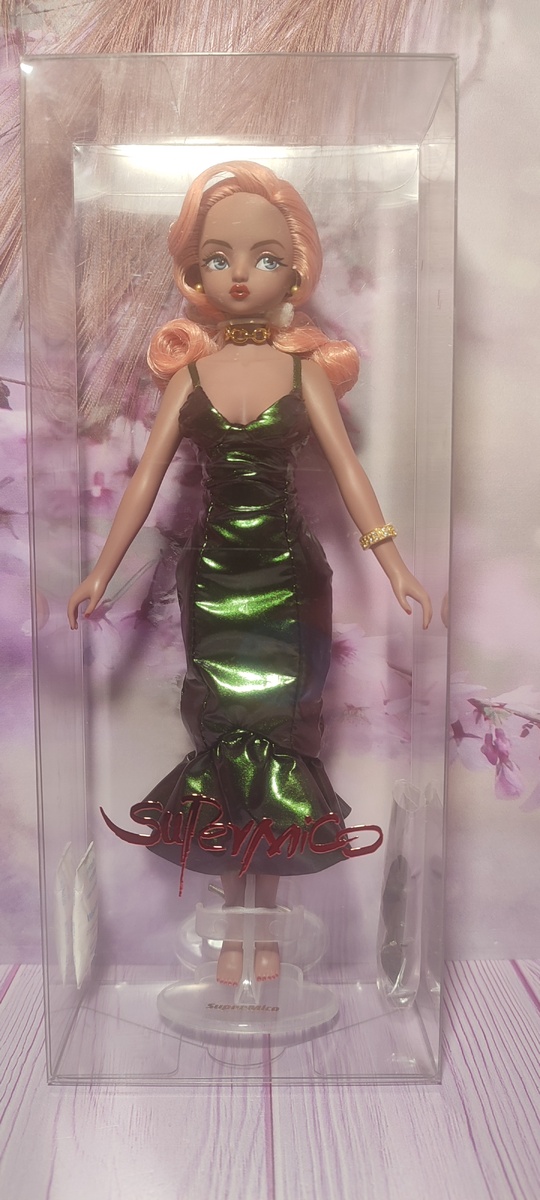 SuperMico doll Vanity Fair