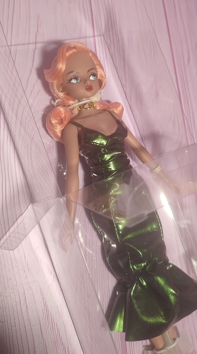 SuperMico doll Vanity Fair