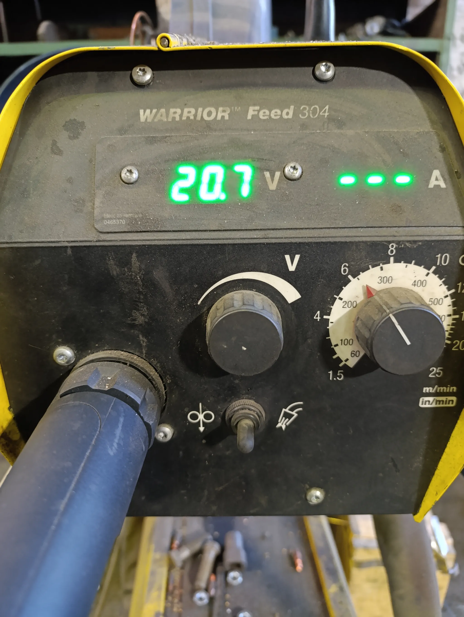 Подающий блок
