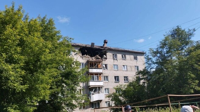    Пять человек пострадали при взрыве газа в пятиэтажке в Серове