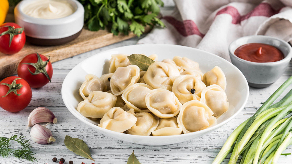 Источник: https://good-wood-bar.ru/menu/goryachee/?product=pelmeni-s-ketchupom
