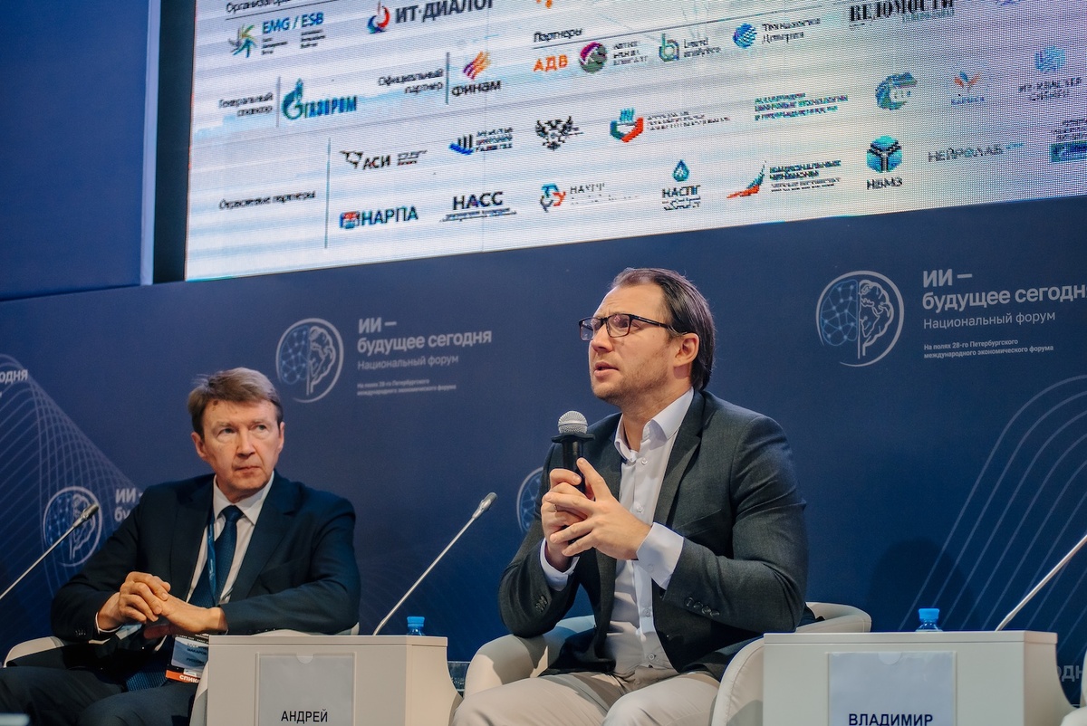    Валентин Макаров, Андрей Незнамов/ фото Анны Цой