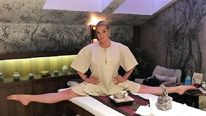    Волочкова пожаловалась на отсутствие звания народной артистки: «Я — прима-балерина всея Руси»