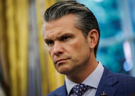    «Мир должен слушать». Глава Пентагона об ударах США по Ирану