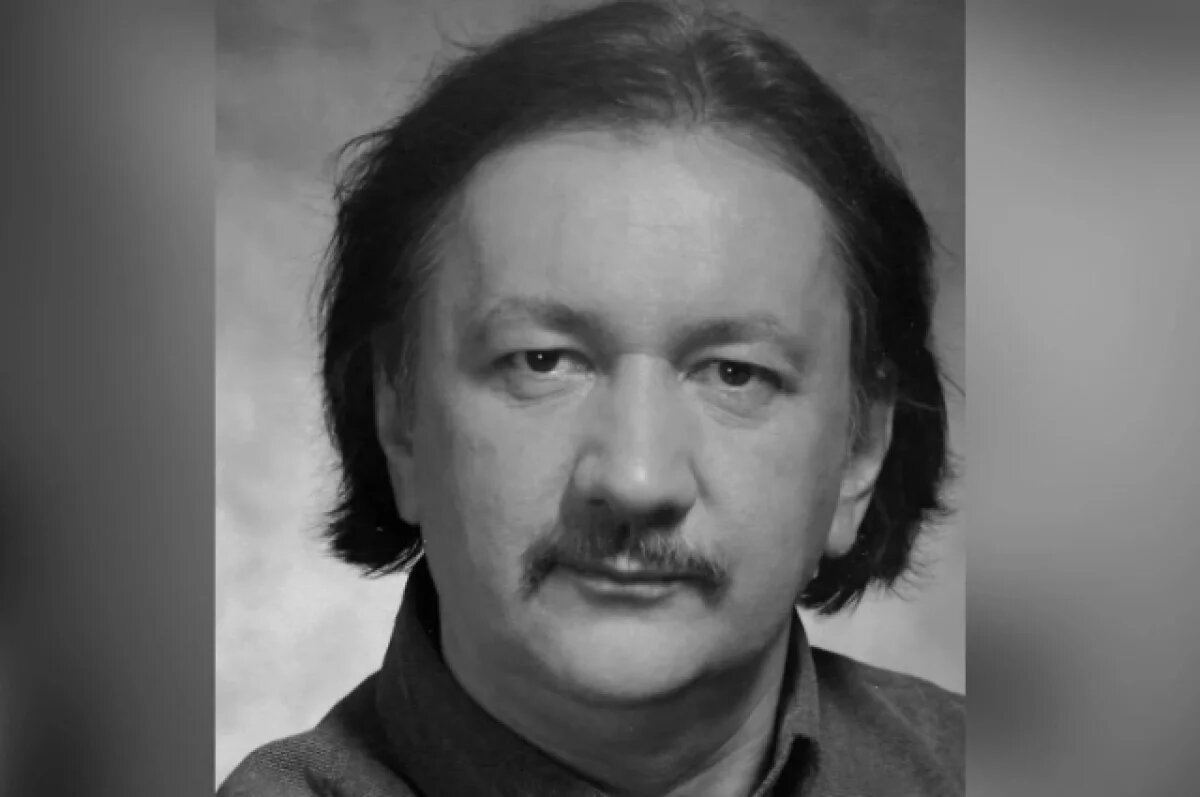    Скончался актер Владимир Доронин, известный по передаче «Куклы» на НТВ