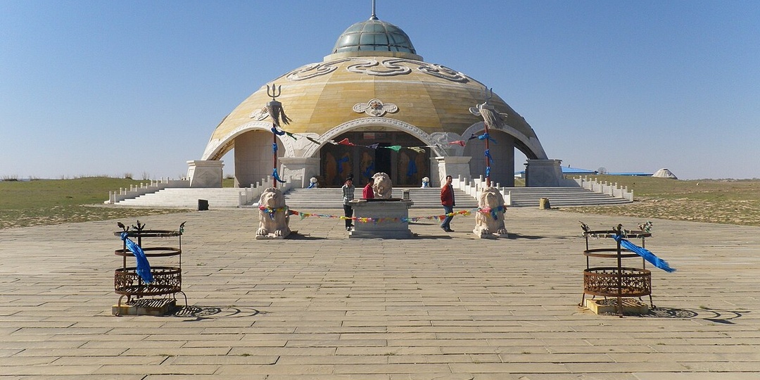 Тенгрианство как одна из мировых религий в трудах известнейшего ученого средневековья Роджера Бэкона.