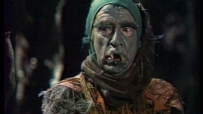 «Сказочное путешествие мистера Бильбо Беггинса, Хоббита, через дикий край, чёрный лес, за туманные горы. Туда и обратно. По сказочной повести Джона Толкина „Хоббит“», 1985 год. Таким я узнал мир Толкина впервые 