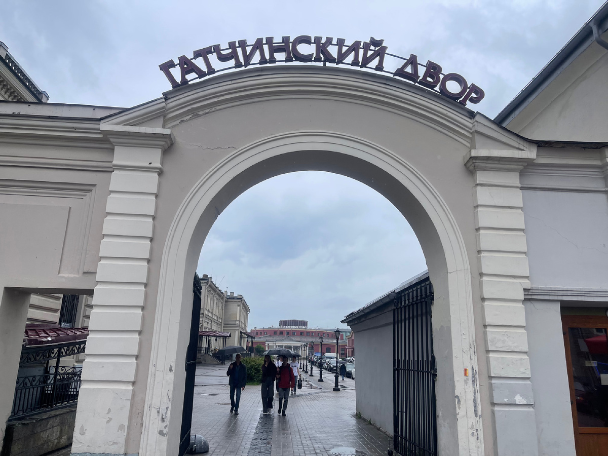 Об этом объекте читайте в статье «День в Петербурге. Балтийская»