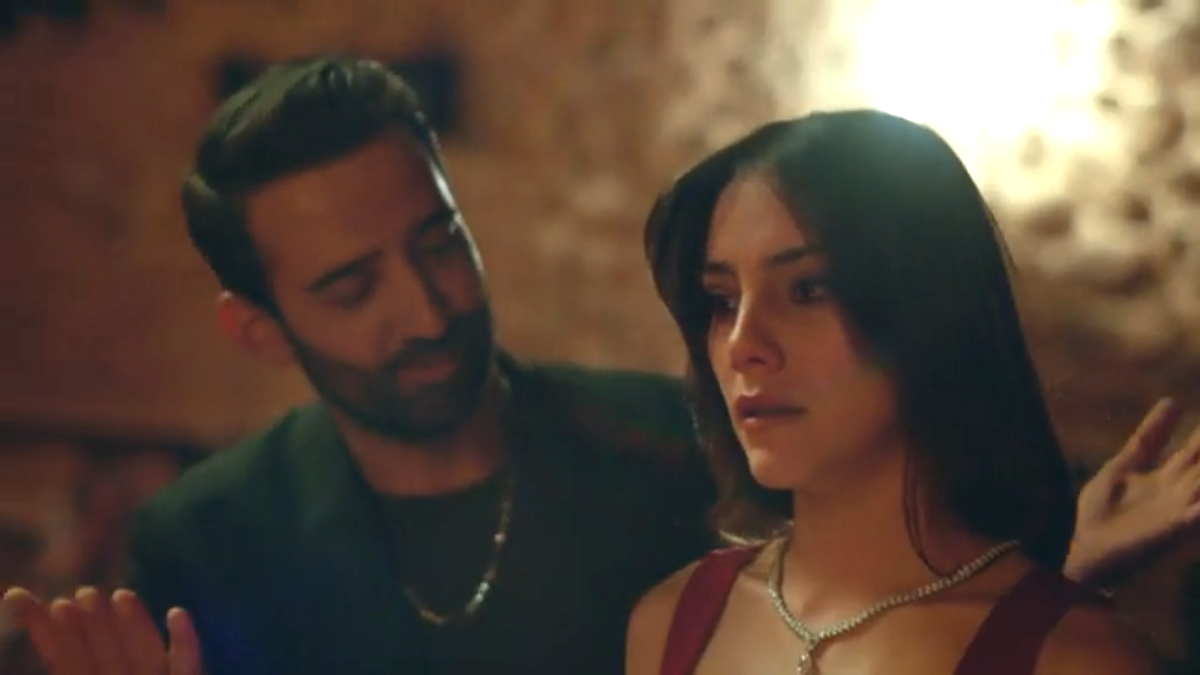 Кадр из сериала "Далекий город", 21 серия