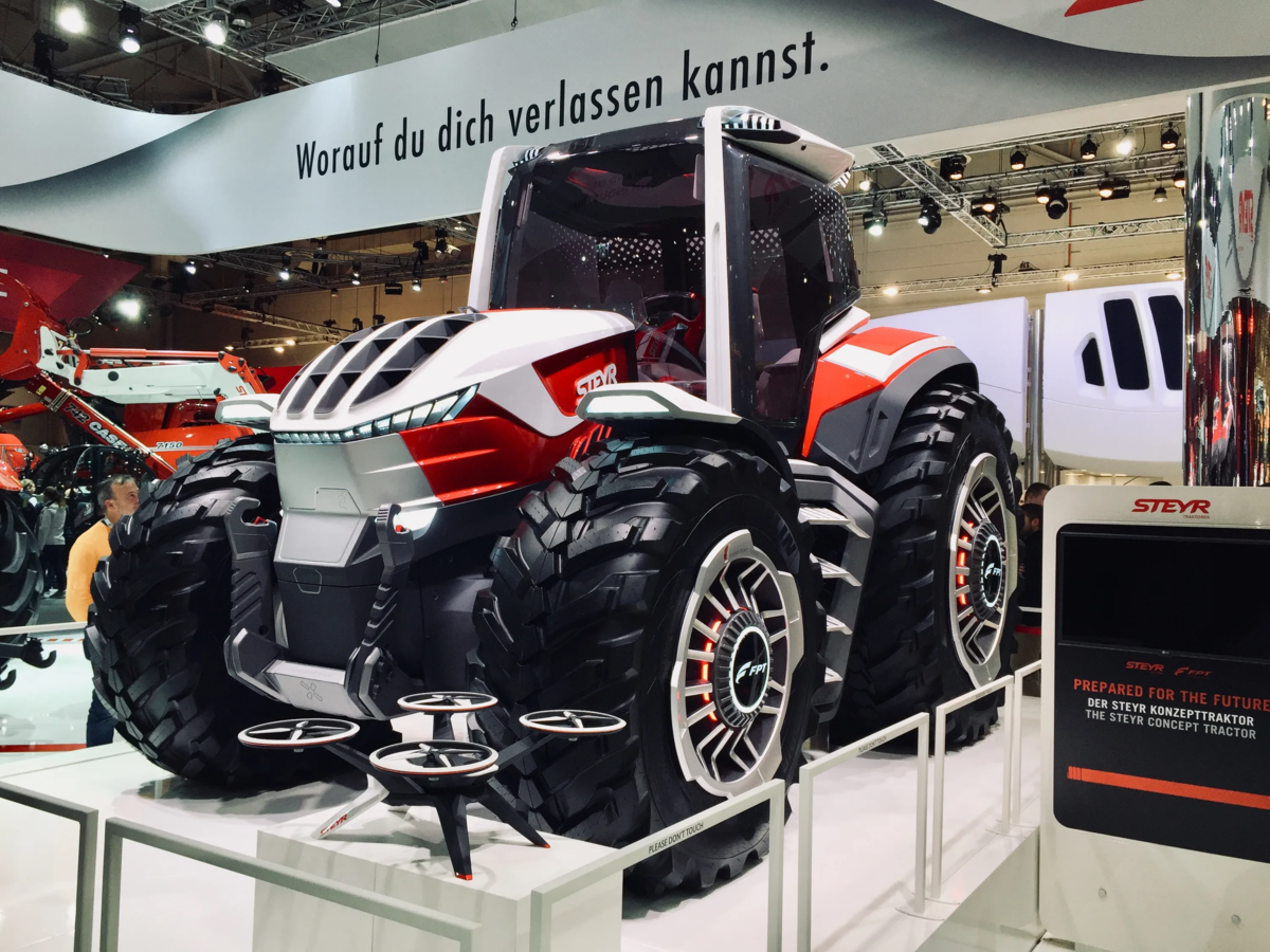 Трактор Steyr на выставке