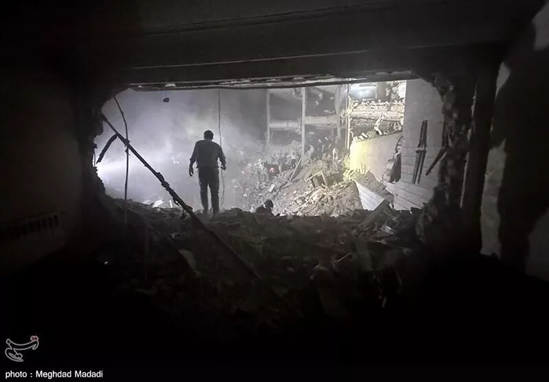 CC BY-SA 4.0 / Tasnim News Agency / Israel Strikes Dwelling East of Tehran (cropped, resized)