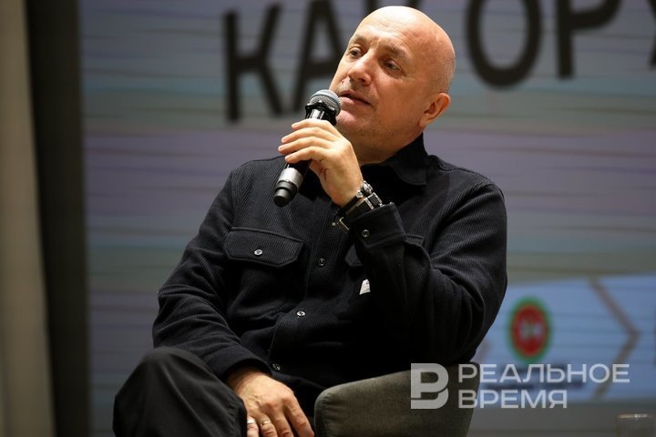 Захар Прилепин ходит по кругу