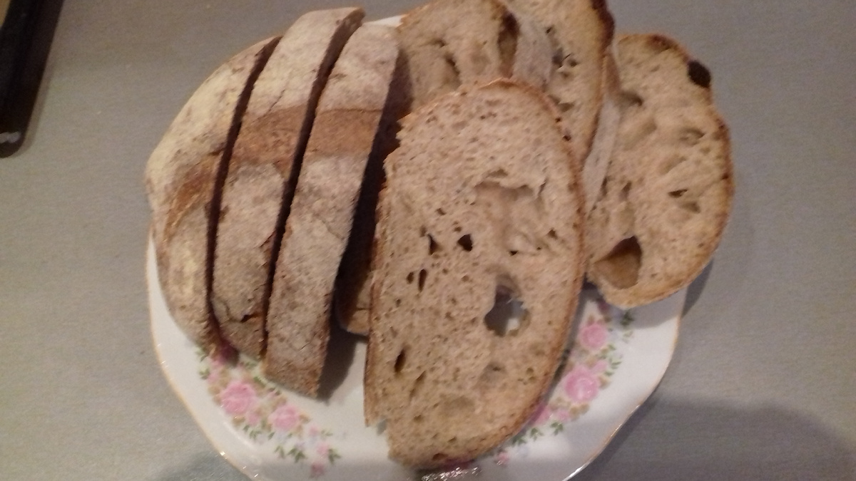 Вкусный хлеб на закваске.