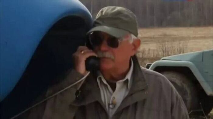 Скорая, помогите, русская деревня умирает! /Фото: metronews.ru.