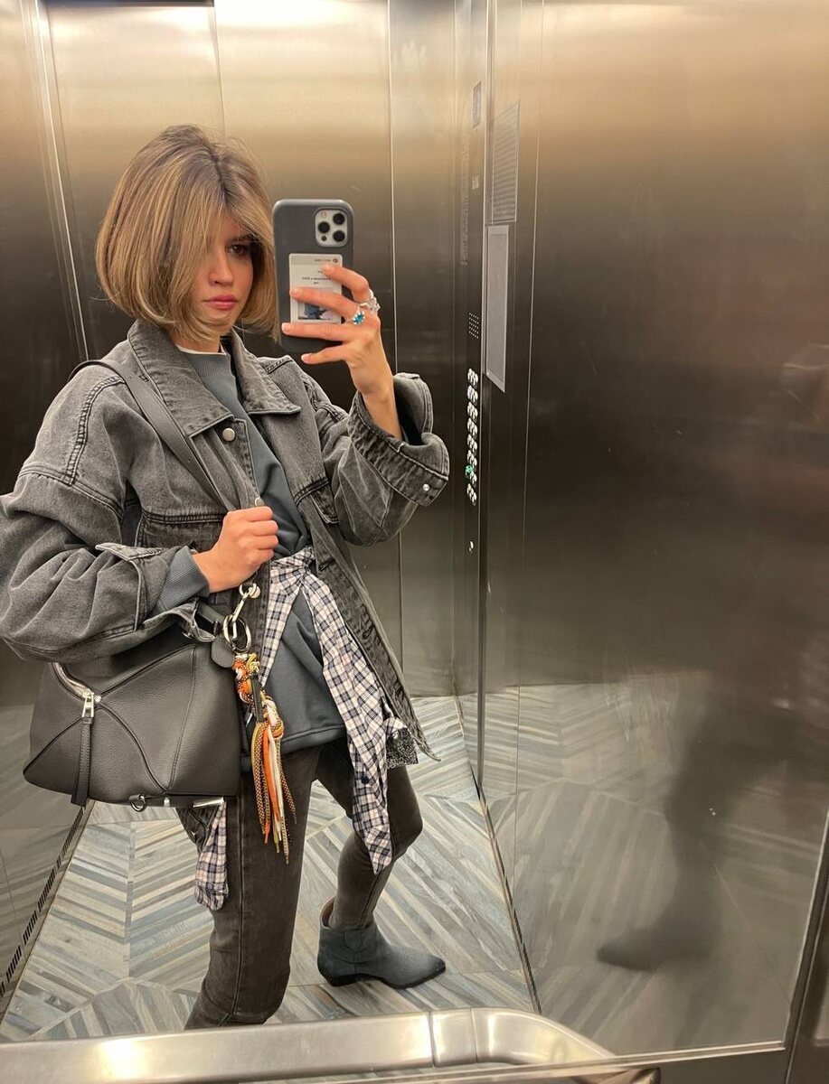 Полина Подплетенная. Девушку часто сравнивают с бывшей женой режиссёра - Паулиной, отмечая их внешнюю схожесть 