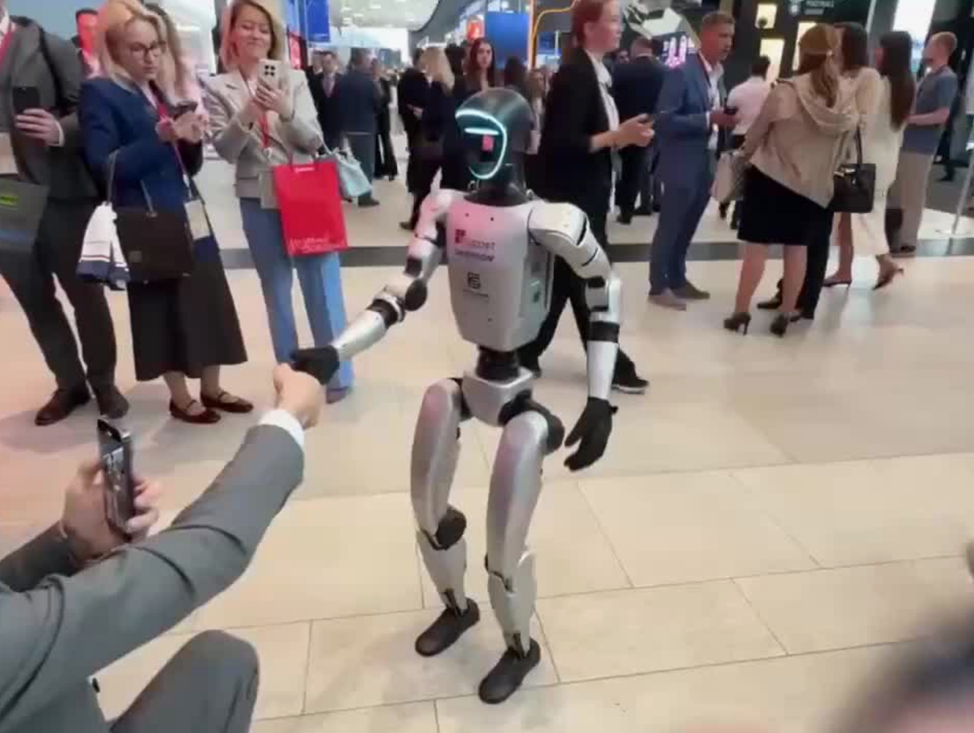 Фото из открытых источников.