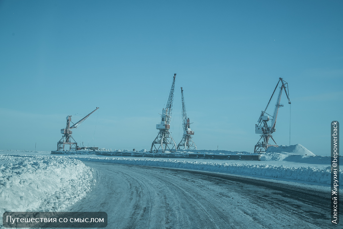 Порт Нижнеянска