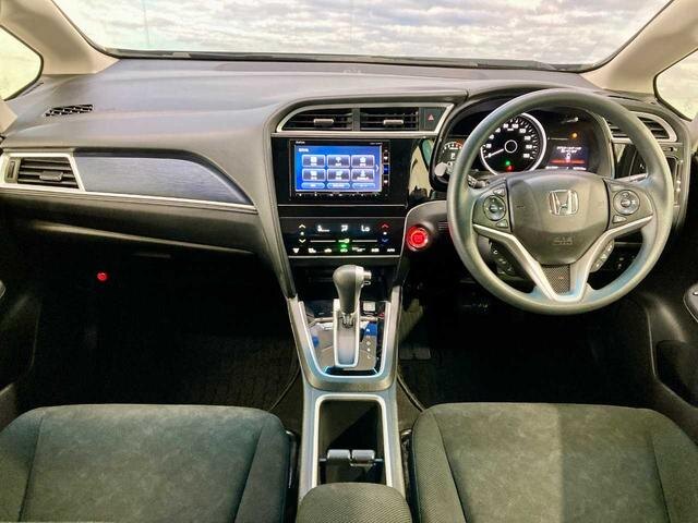 Фото салона, листайте.