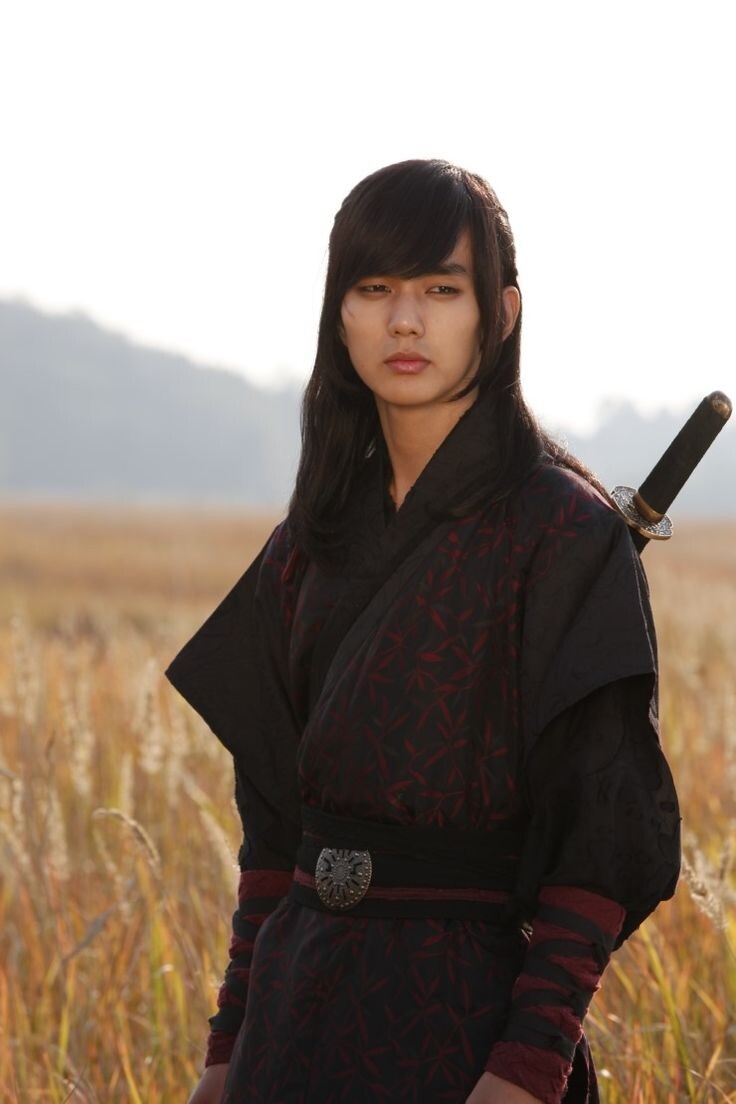 Ё Вун, "Воин Пэк Тон Су"