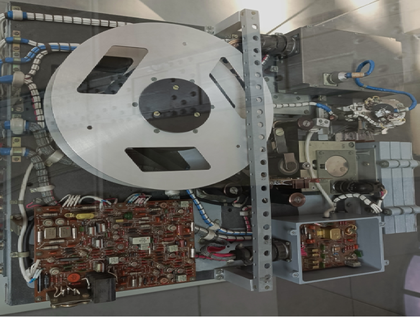 космический магнитофон (Фото Компанец Д.А.)