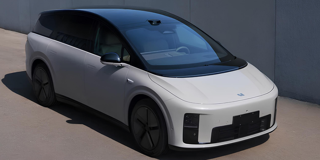 Премьера — электрический кроссовер Li Auto Li i8 — в два раза дешевле Tesla Model X.