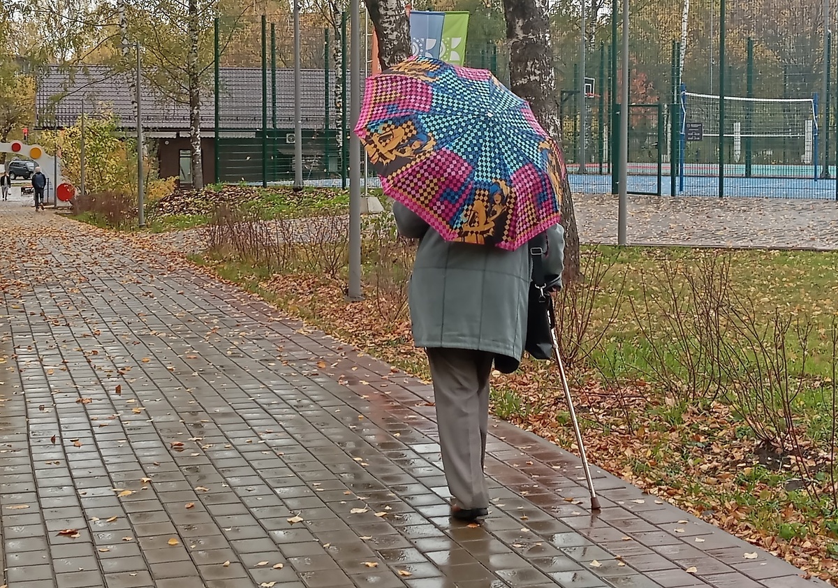    Пенсионеров предупредили: пенсию снизят, если прописан в квартире не один