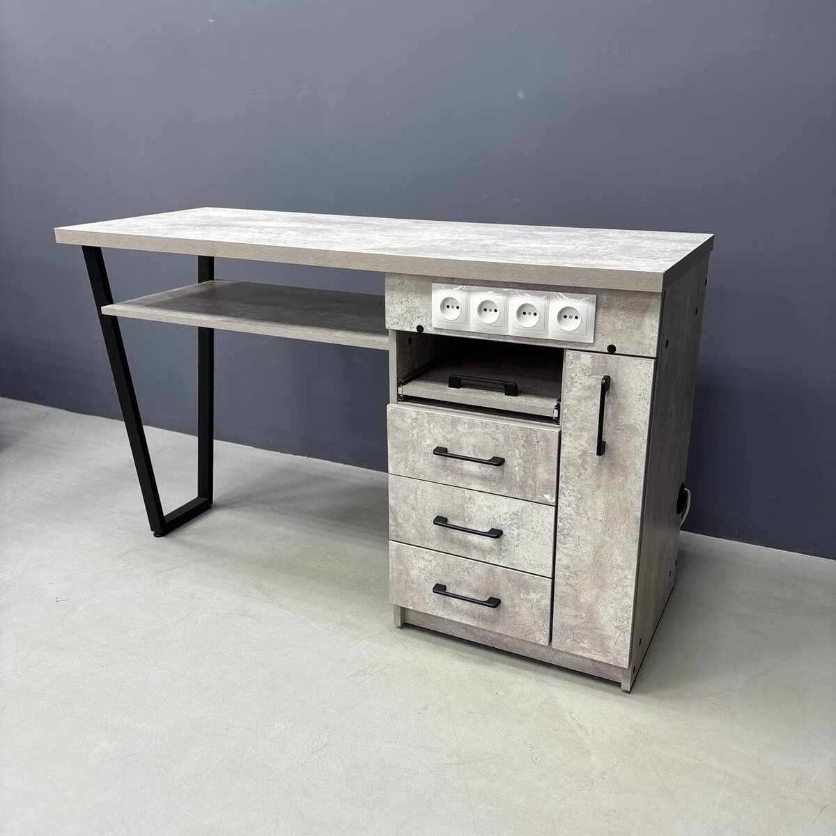 Маникюрный стол "Ultra PRO"