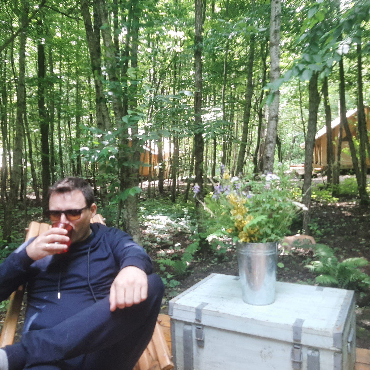 Вот это место и поглощение мной коктейльчика