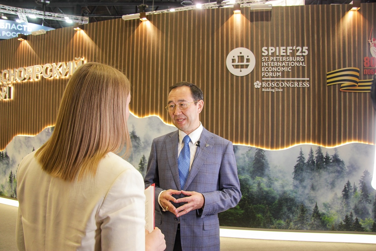 Глава республики поделился результатами участия республики на ПМЭФ-2025.  Фото: Фото: ФедералПресс / Дмитрий Шевалдин