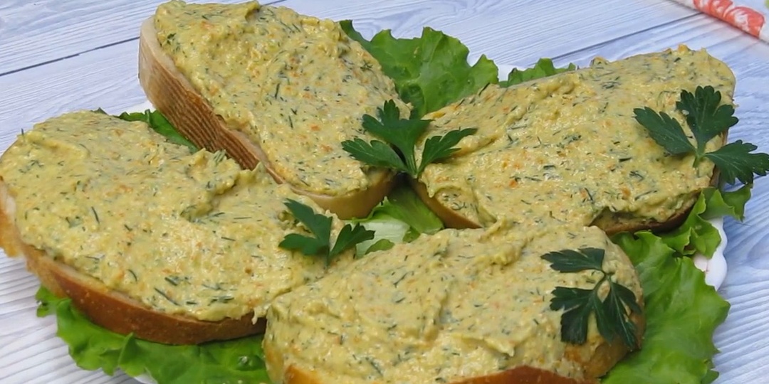 Не ожидала, что это так вкусно. К тому же быстро, сытно и бюджетно. Обалденная Намазка для бутербродов.