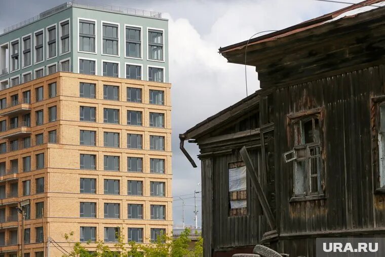 Площадь земли составляет 1,67 гектара. Фото: Денис Моргунов © URA.RU