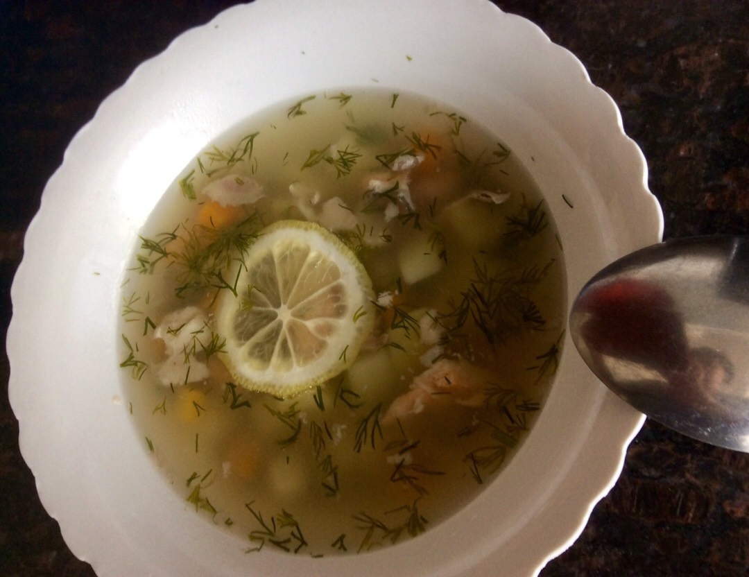    Этот рыбный суп на минералке взорвал мой летний обед