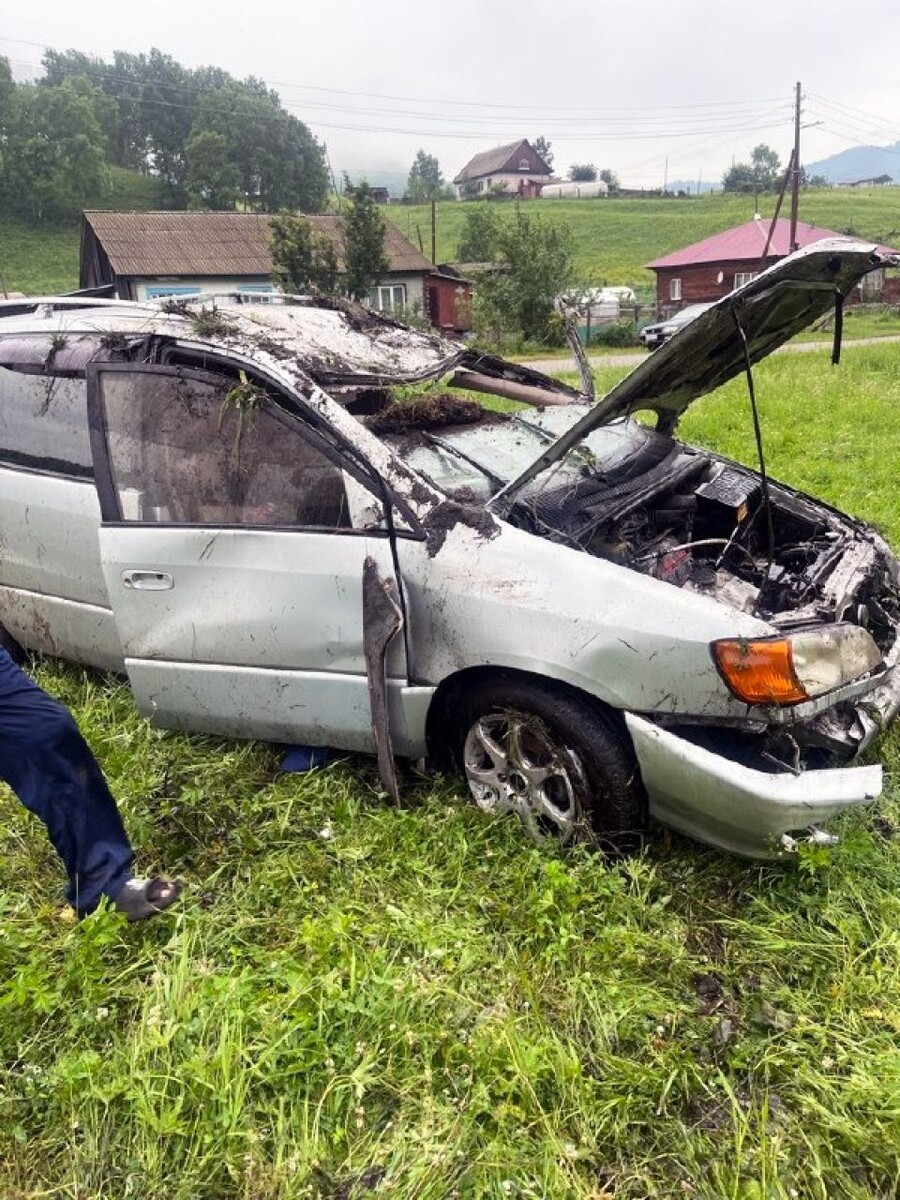    ДТП в селе Черга Шебалинского района. Источник: МВД по Республике Алтай