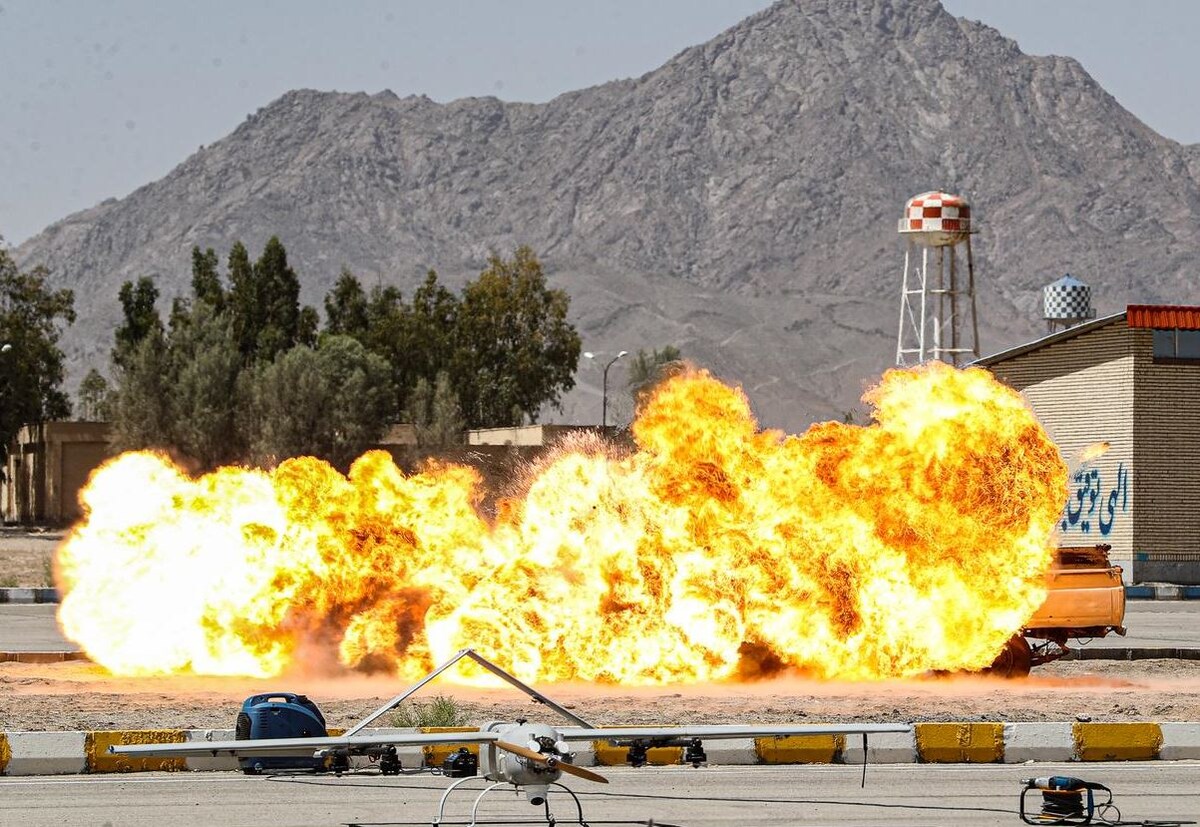 Iranian Army Office\Keystone Press Agency\Global Look Press