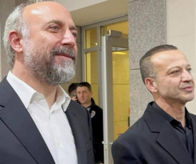    Халит Эргенч и Рыза Коджаоглу. Фото: Takvim