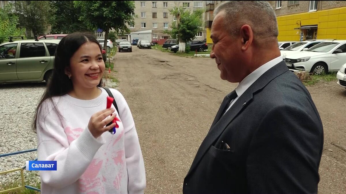    В Башкортостане детям-сиротам вручили ключи от квартир