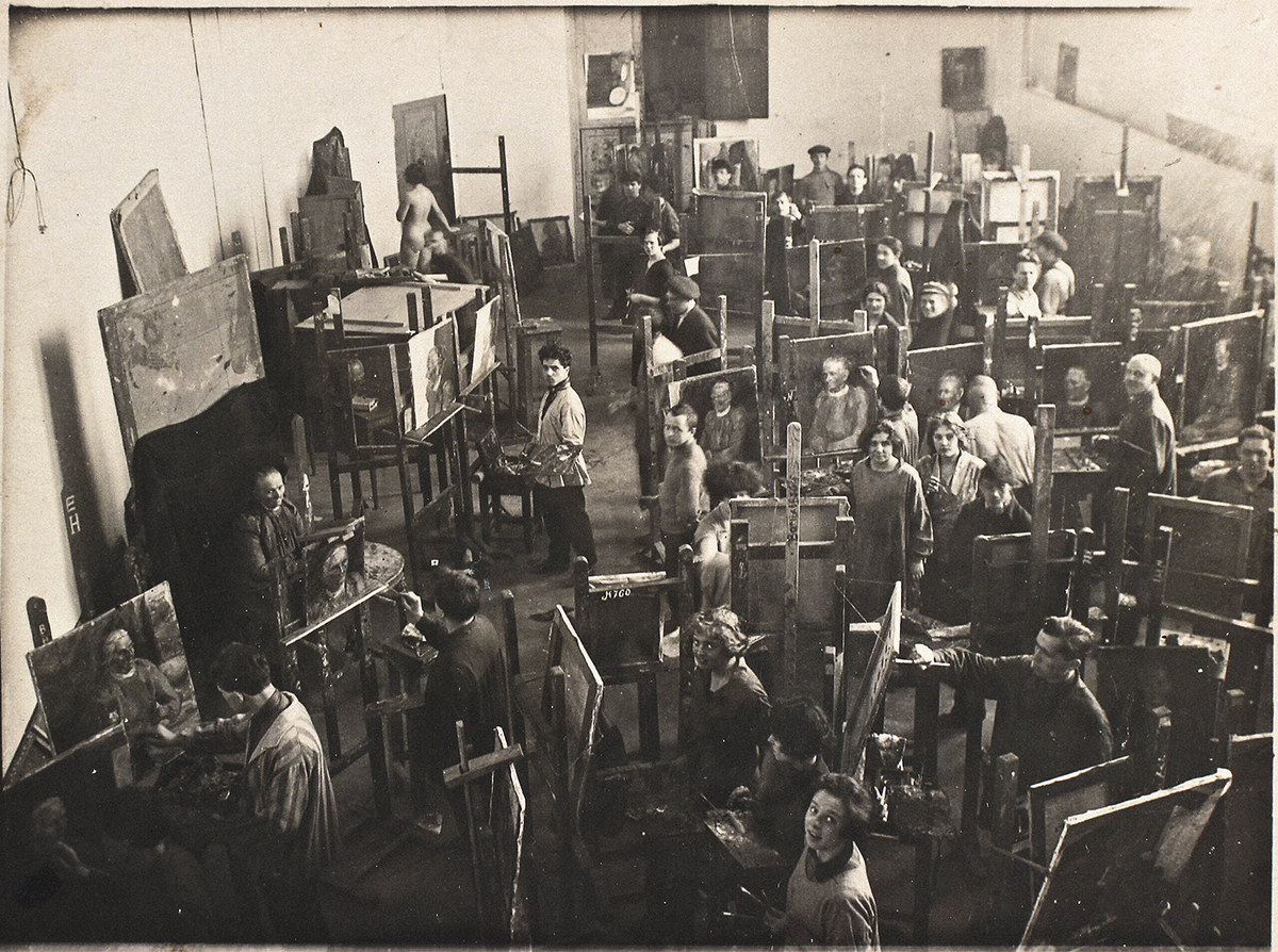 На занятиях